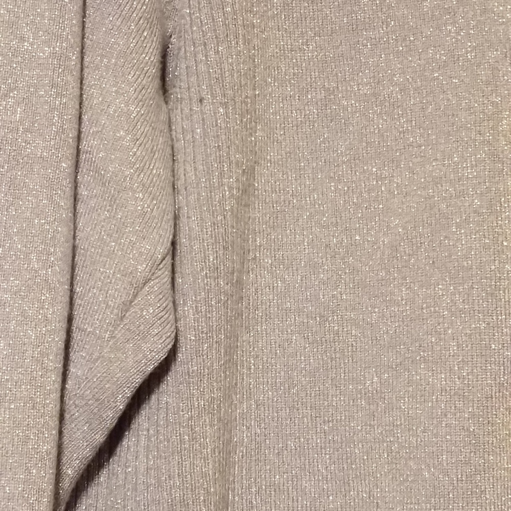 Shimmer  turtleneck - Picture 5 of 13